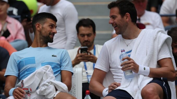 Del Potro y Djokovic , en Nueva York, en un entrenamiento previo a la participación del serbio en el US Open.