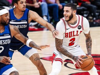 Sonrisa de Lonzo Ball tras su regreso.